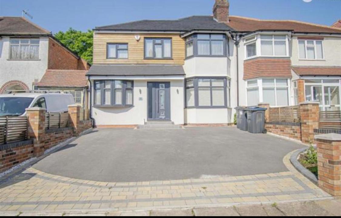 فندق برمنغهامفي  Painswick Road House المظهر الخارجي الصورة